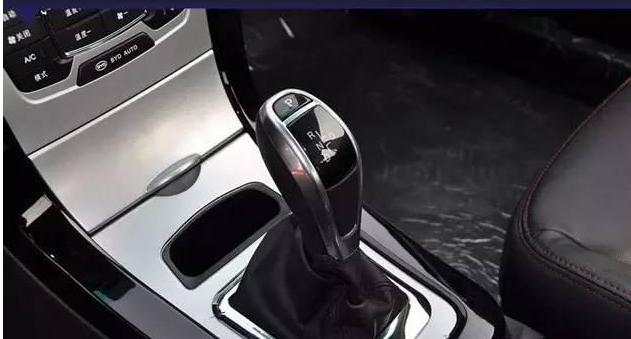 比亚迪e5450和比亚迪e5400,比亚迪e5续航400实际只能跑200多