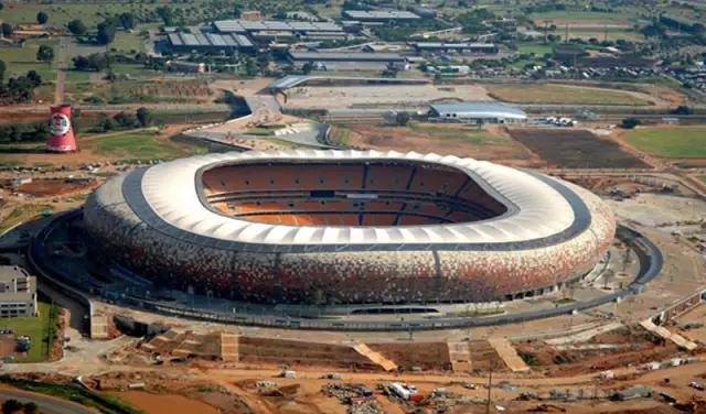 如果给足球场来个选美这些地儿你踢掉哪个？