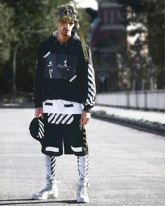 20岁适合穿的西装,哪个牌子中年人的西装性价比高