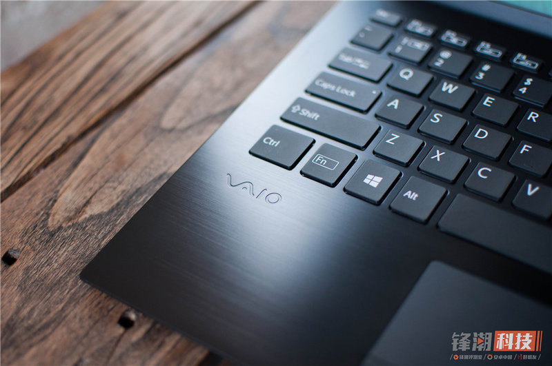 绅士与少女的相遇，2018款VAIO笔记本图赏