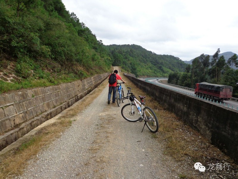 龙游——这下带你像龙一样飞，双飞