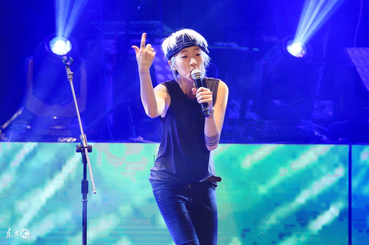 窦靖童写了什么歌,窦靖童唱法