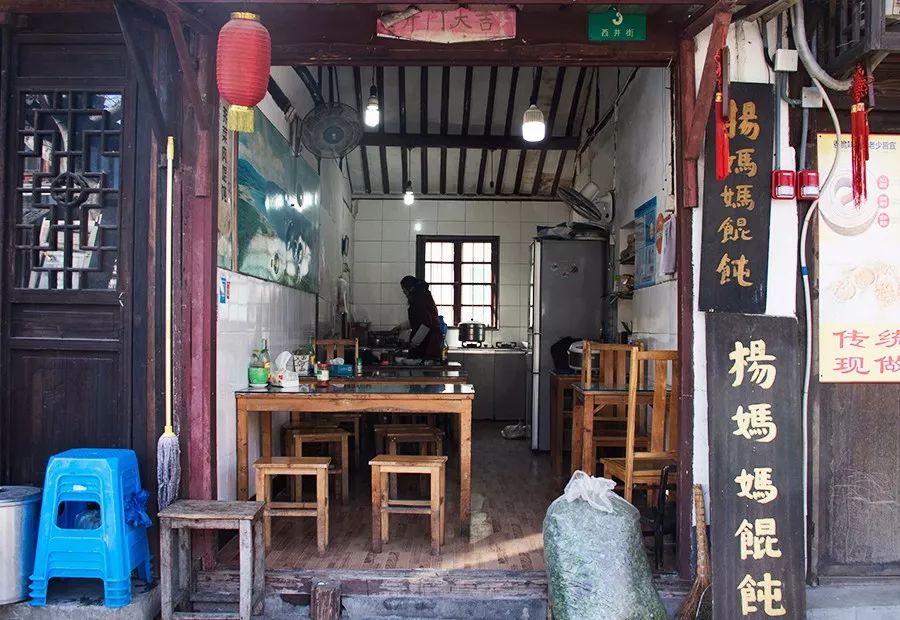 朱家角古镇美食,朱家角古镇一日游最佳攻略