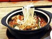 到哪里能学习到酸辣粉的技术,到小公司学创业