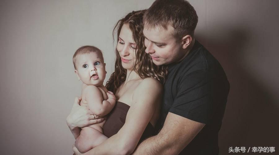 产后妈妈常犯的十个误区,有多少妈妈哺乳姿势不正确