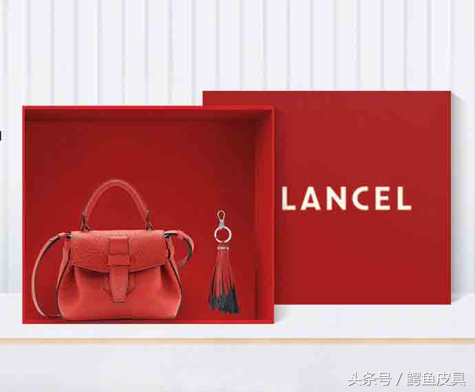 红色过年包包怎么选,今年最火的过新年包包