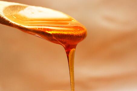 白酒、茶叶、蜂蜜、香水有保质期吗?至当天算不算过期?