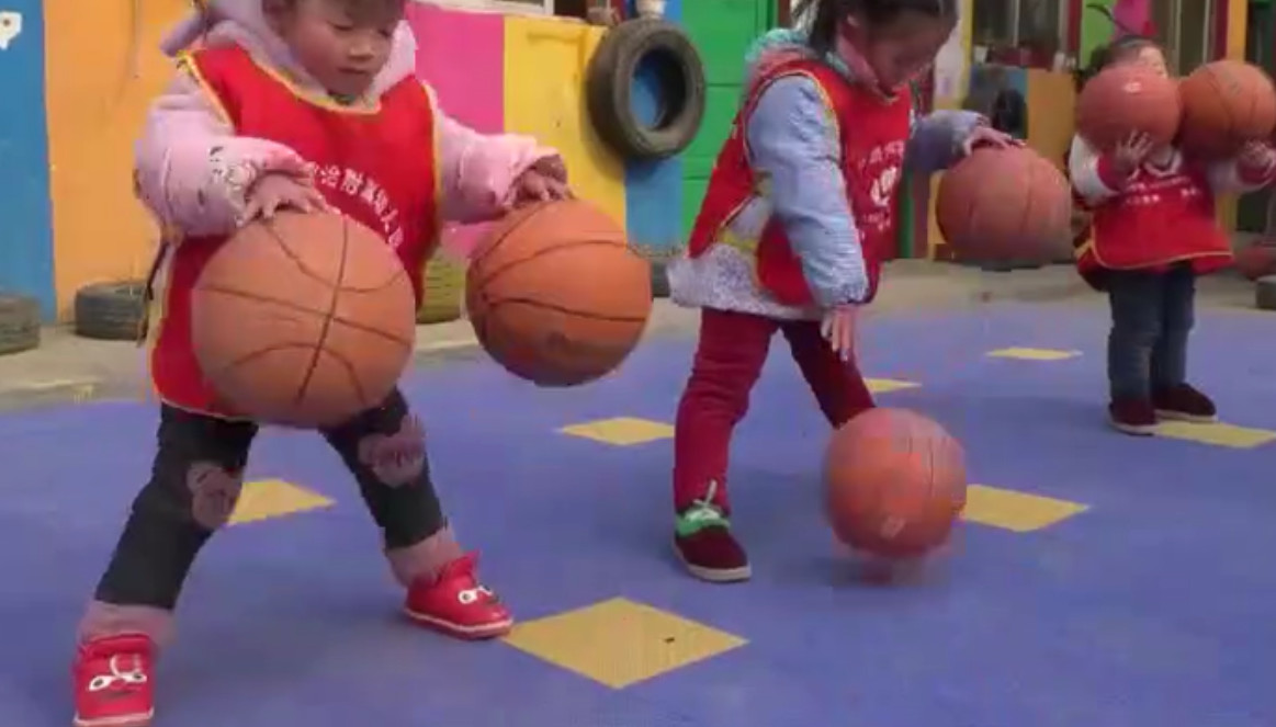 4-6岁儿童花样篮球操教学,幼儿园花式篮球操27人