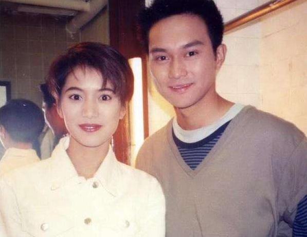 张智霖郭可盈绯闻,朱茵张智霖郭可盈