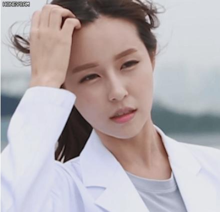 韩国JTBC《女神》级新播音员突破1800比1的竞争率胜出