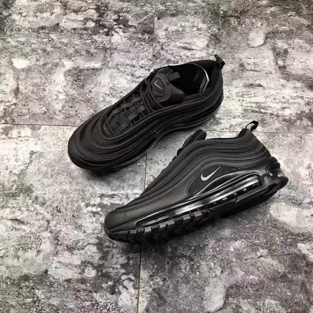 nikeairmaxzephyr评测,nikeairmax97经典新款纯原子弹头