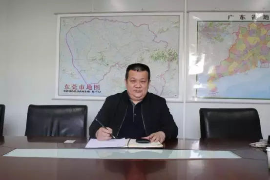 车天车地副总,车天车地节目主持人