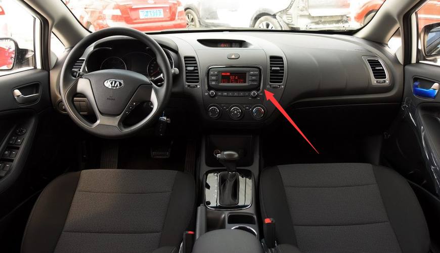 10万起步的韩系车，月销1.8万台，居然没有车身稳定系统？