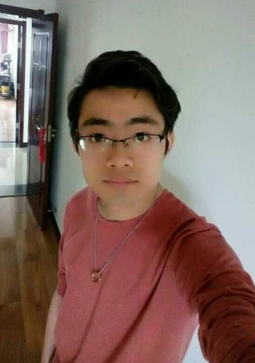 线条里的生命律动——齐洋素描绘画的内蕴浅析（文/翟磊）