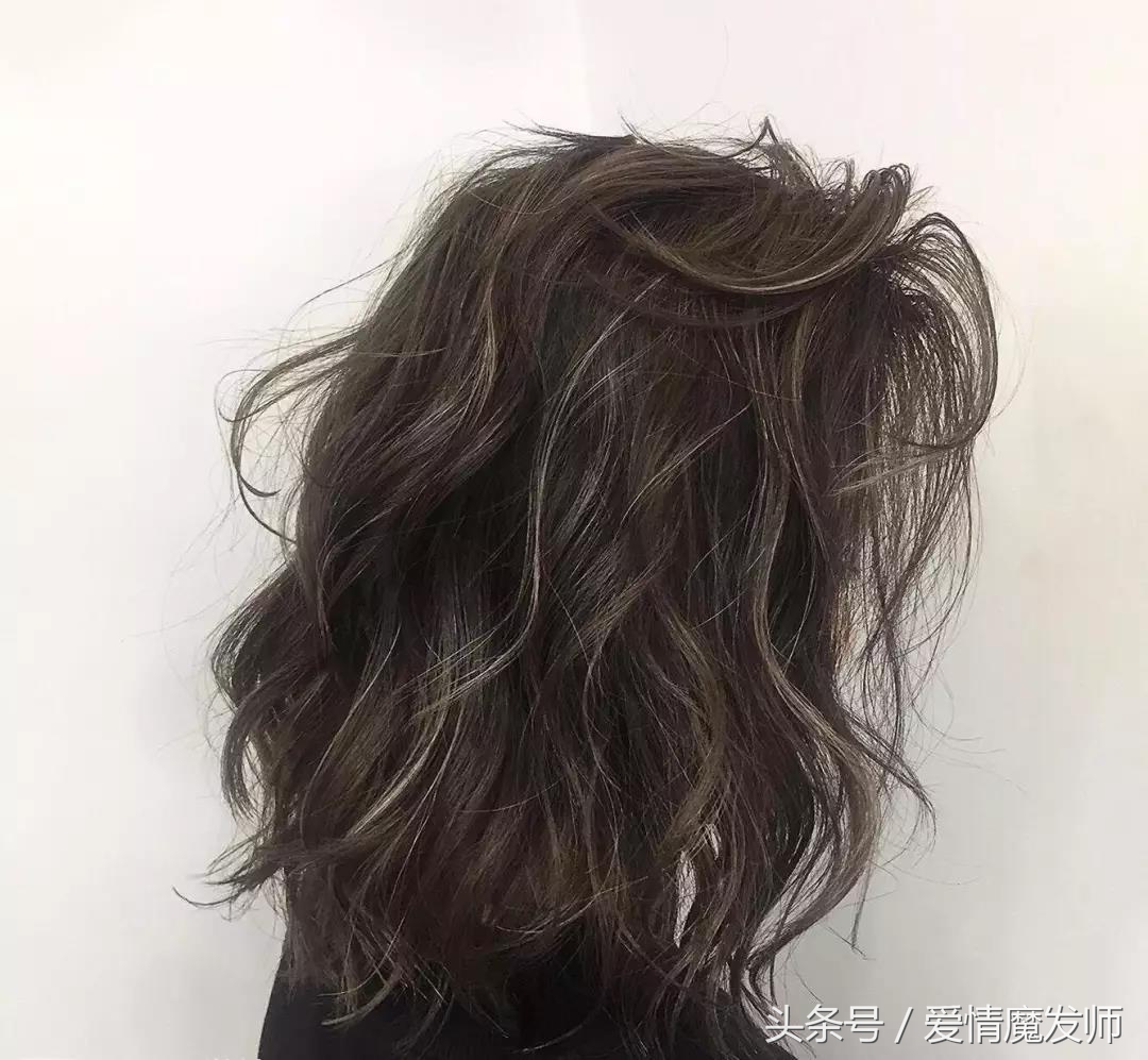 细狗适合烫什么发型,细狗适合的发型不烫