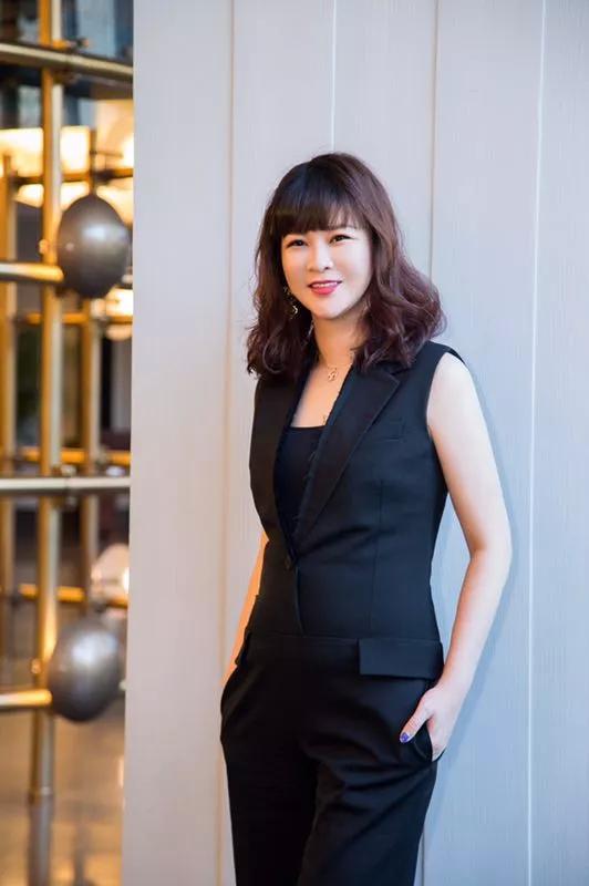 乐华是如何运营的,乐华十周年uniq