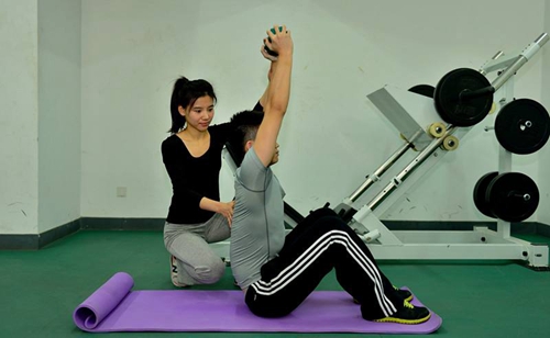 怎么考健身教练国家职业资格证,健身教练国职证考什么