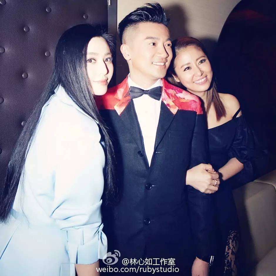 AB/宋佳/KarlieKloss让我来问问：不搞点花样的基本款你们还没穿腻吗？