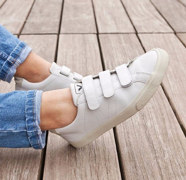 超好看超百搭的小白鞋,十大轻奢小白鞋