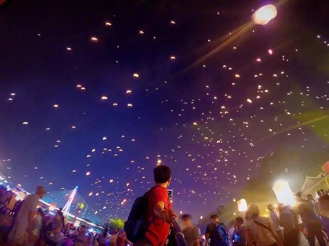 每个职业旅行者都想当旅行界的papi酱，然而。。。