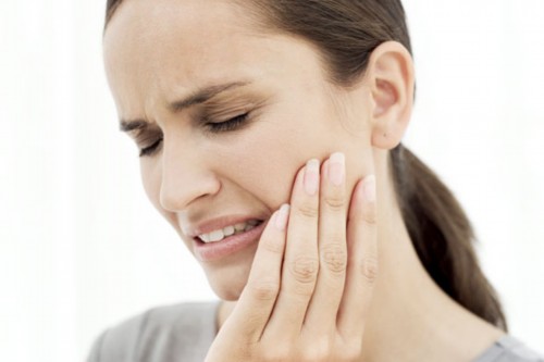 孕妇牙花疼怎么止痛最快最有效,孕晚期孕妇牙疼牙晃动牙龈肿了