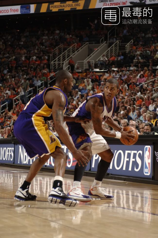 回顾科比上脚战靴,传奇落幕科比