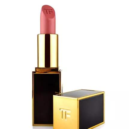 挑一款女王气Max的大红色的唇膏！