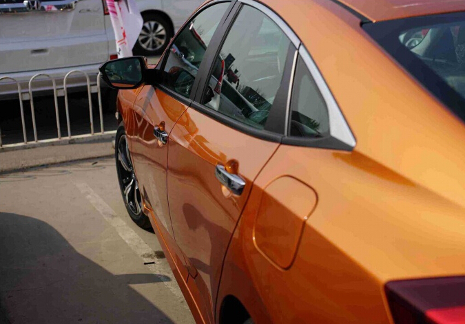 雷凌对比本田思域,为什么放弃逸动选帝豪