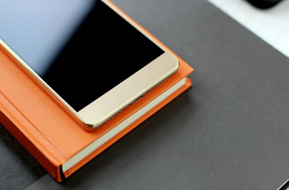 千元机荣耀畅享哪个质量好,7年前的荣耀畅玩5x