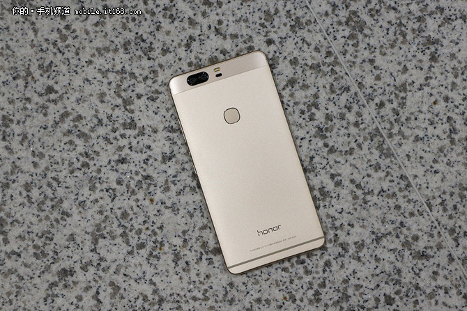 荣耀v8高配版优缺点,荣耀v8pro全方位评测