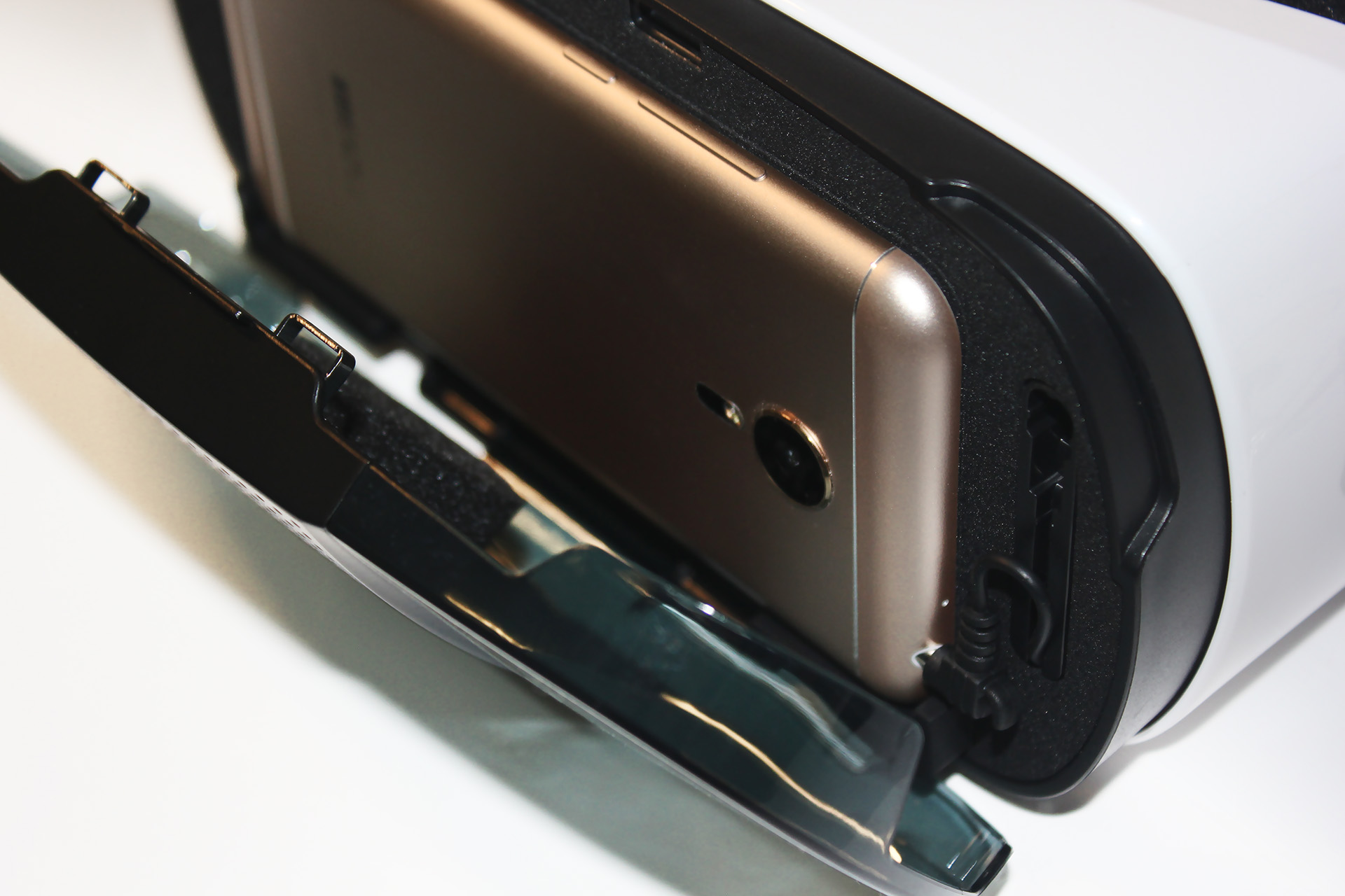 暴风魔镜matrixvr,新手vr体验驾驶