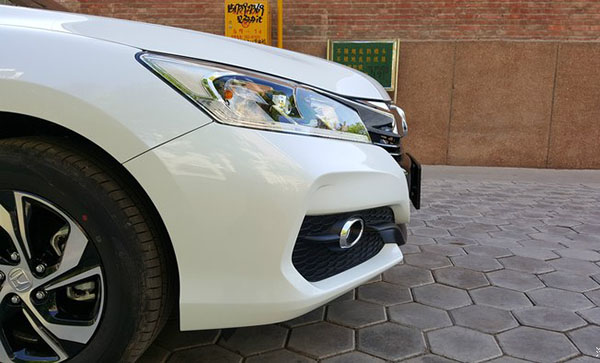 最新款本田雅阁外表确实很惊艳,大龅牙本田雅阁是第几代