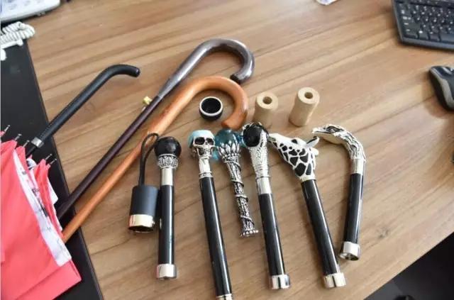 这把伞凭什么一个夏天能卖出43万把？有群温州小伙想做伞中小米