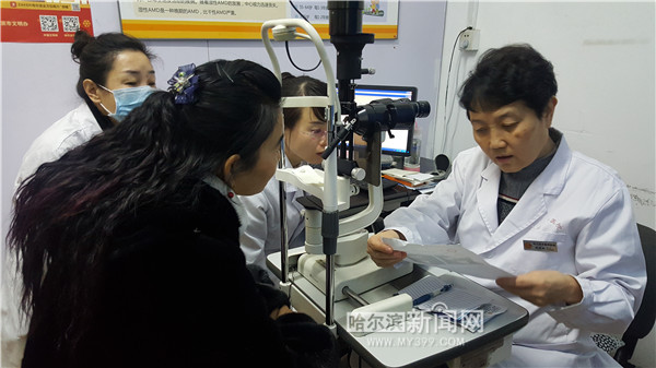 眼科医生钱丽敏:为患者“照亮”人生路