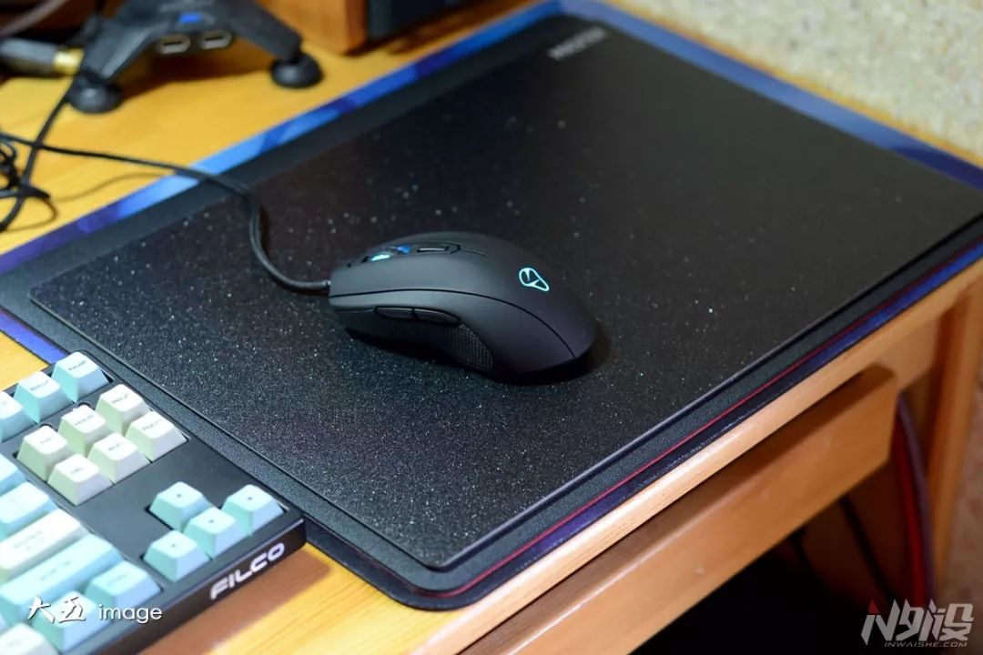 MionixCastor简评：大小通吃