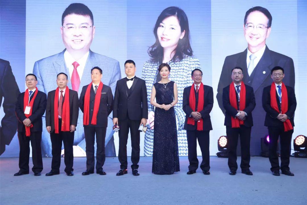 涓滃埄姹夋柉甯屽皵,浼犳壙缁忓吀鏅哄垱鏈潵