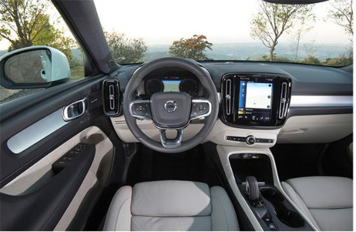 获欧洲年度车大奖沃尔沃xc40,首选好车沃尔沃xc40