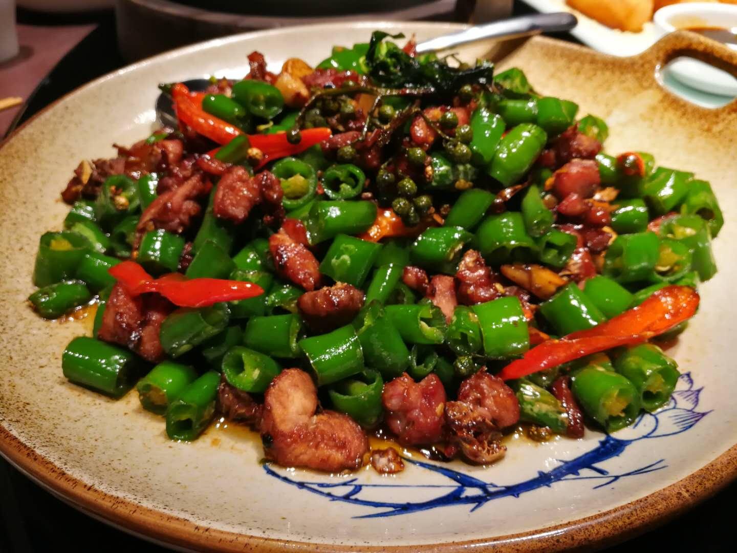 石家庄荣鼎ZooMall“吃货”齐聚，与萌宠和美食完美邂逅！