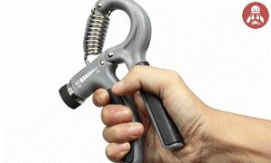 超简单锻炼手臂适合新手,练手臂动作如何不伤手腕