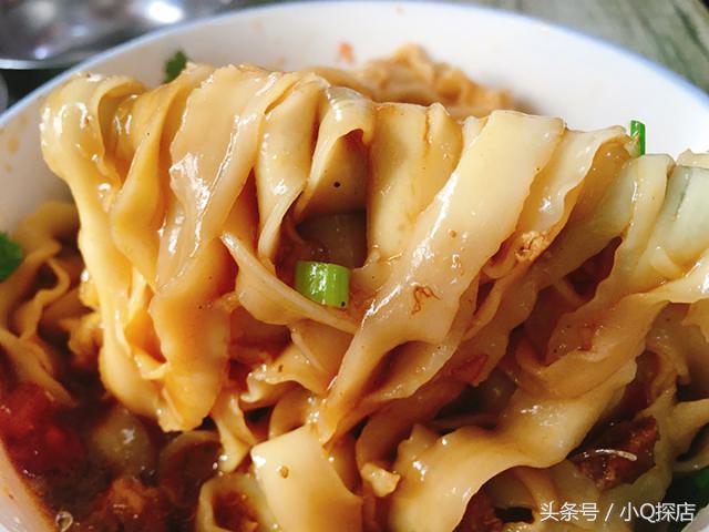 有名的鸡肉刀削面,鸡汤刀削面最正宗
