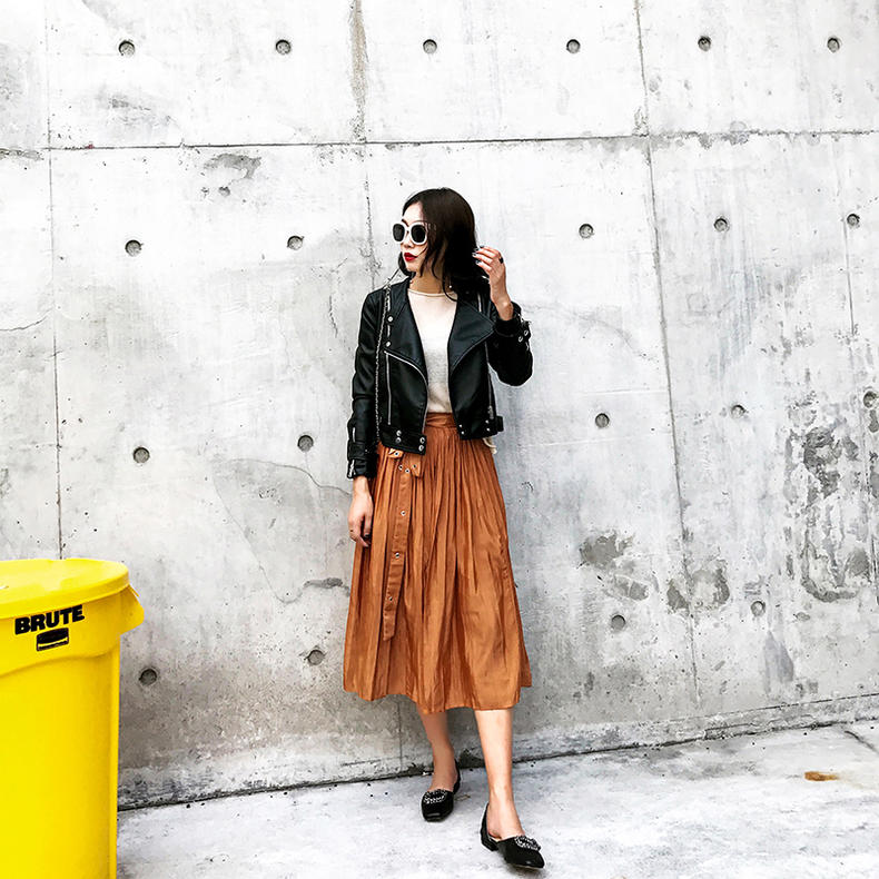 黑色皮衣怎么穿，教你一招，让你百搭不迷路