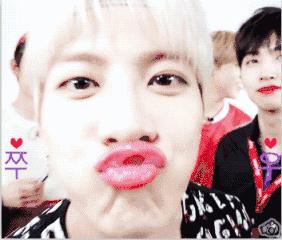 王俊凯代言唇膏,王俊凯被推荐过来的时候