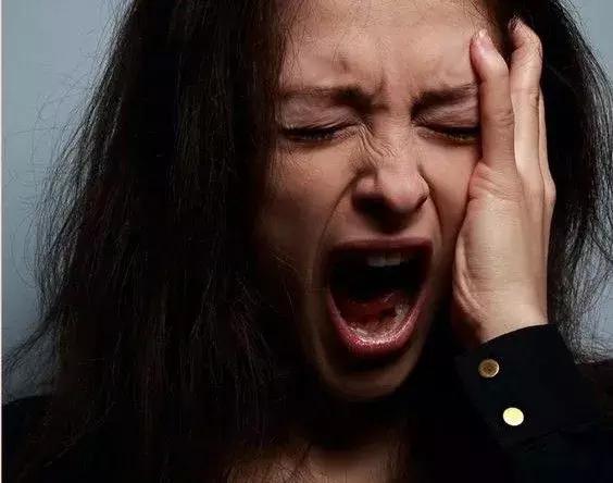 总是感觉困是怎么了图,总是觉得自己困