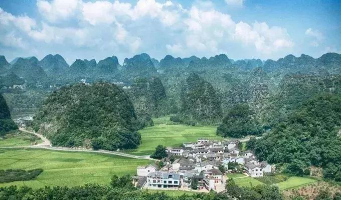 成都到贵州游玩的景点推荐理由,从成都到贵州旅游攻略自由行