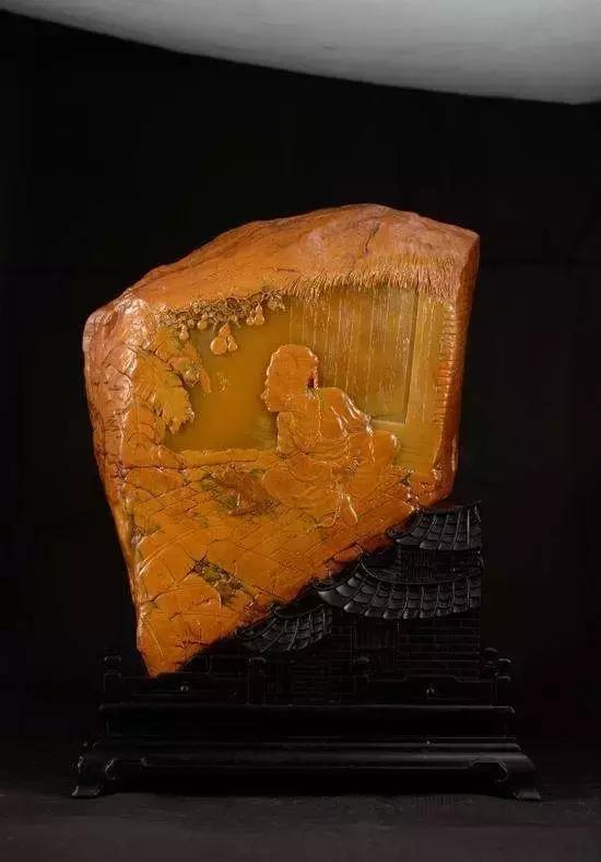 听我一句劝，把你浪费的钱买玉吧！不需十年，三年以后你回头来看