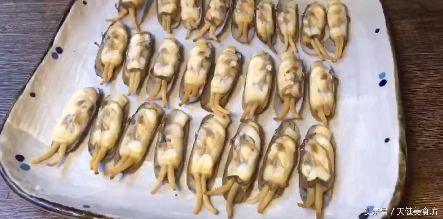 蛏子最美味的做法葱油蛏子,蛏子的清洗与蒜蓉蛏子家常做法