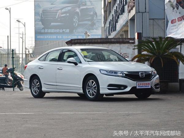 豪华轿车降价排行榜前十名,汽车优惠降价排行2023款