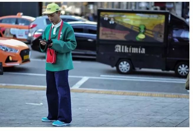 玩酷子弟｜原来EDC曾经也不卷裤脚~