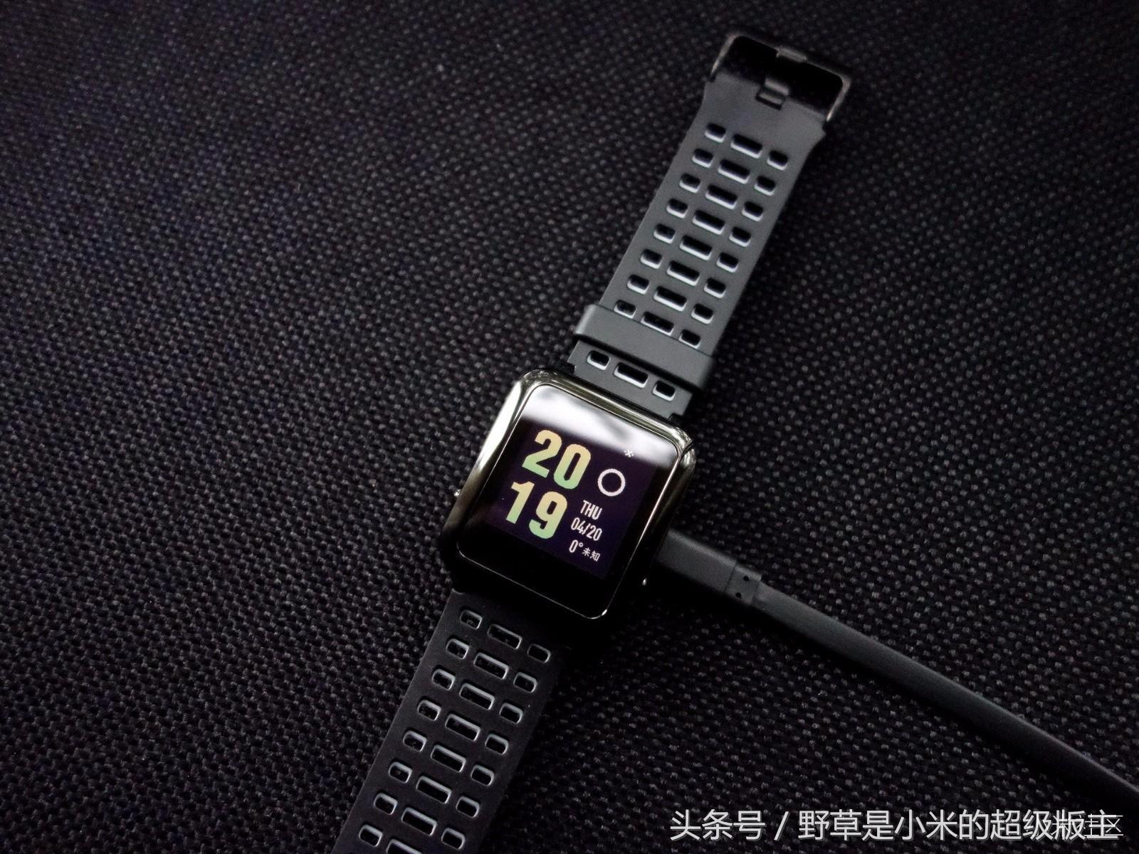 30天长续航的运动手表，这款小黑3你可以了解一下