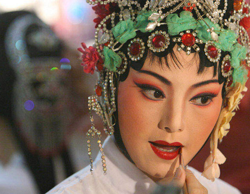 潮州哪里年味最足,潮州感受一下什么是年味